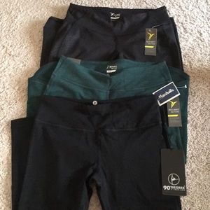 Lot of Large exercise leggings (cropped) with tags